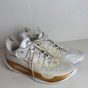 Li-Ning Wade 808 Dynasty White Gold Men's Athletic Basketball Shoes Size 9.5
